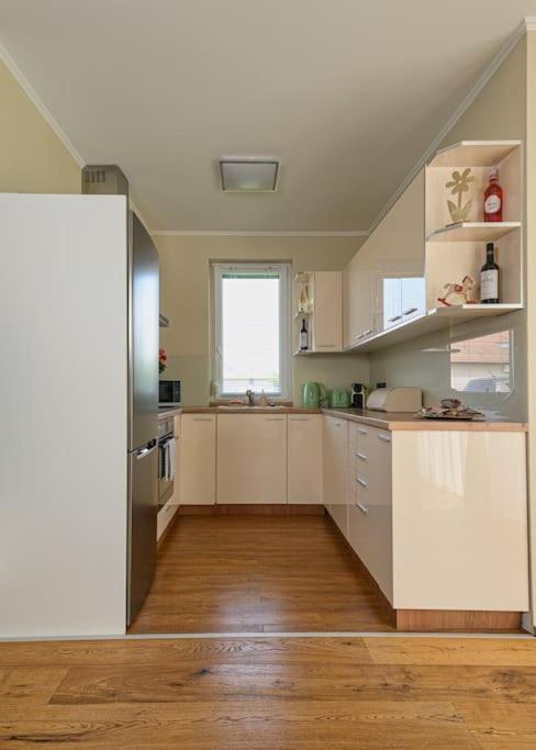 Abg House Ecser 외부 사진